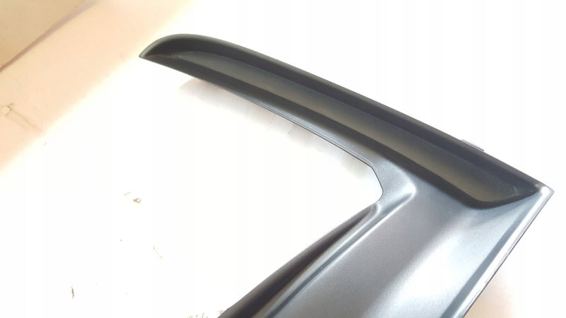 Listwa atrapa zderzaka tylnego prawa strona AUDI RSQ3 83F807834C demontaż
