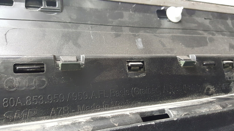 Listwa drzwi lewy przód AUDI Q5 S-LINE 80A853959L