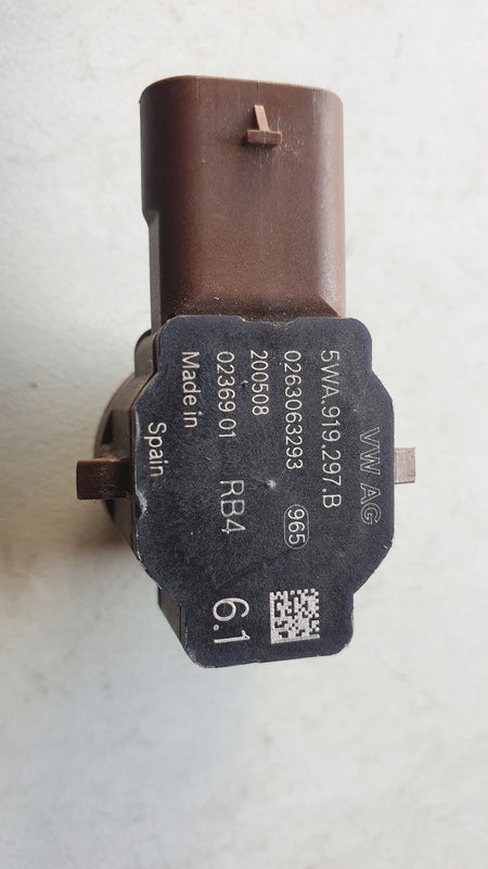 czujnik cofania pdc park asyst Vw Audi 5WA919297B