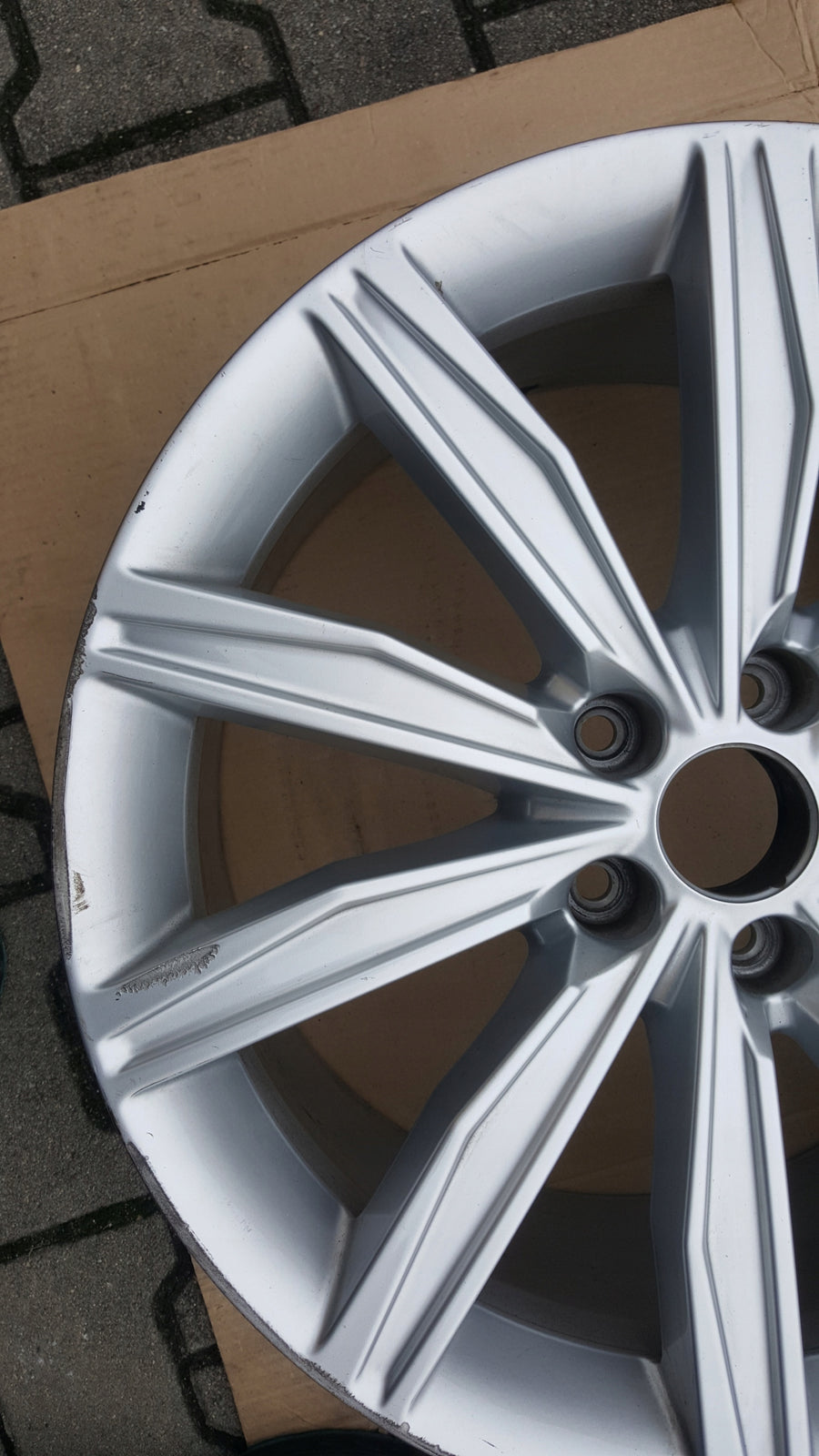 Felga Aluminiowa alufelga AUDI 4K0 4K0601025G 19” x 8,5”