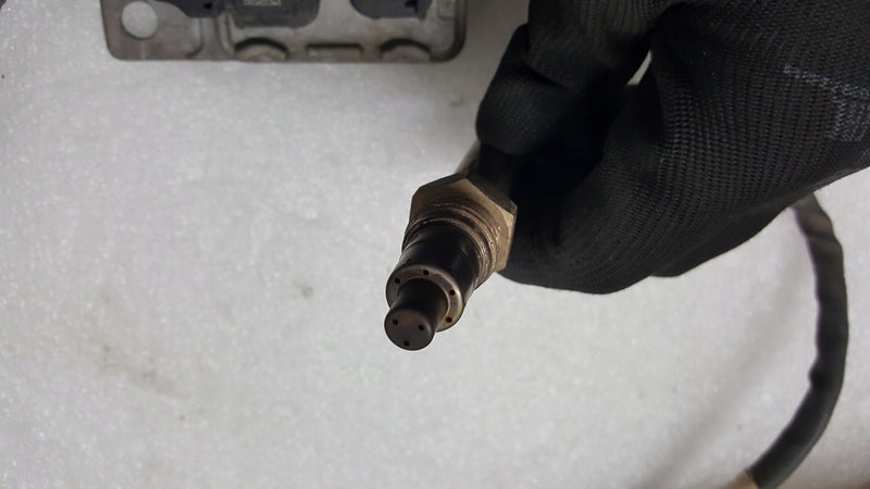 Sonda lambda czujnik NOX AUDI Q7 4.0 TDI 4M0907807G demontaż