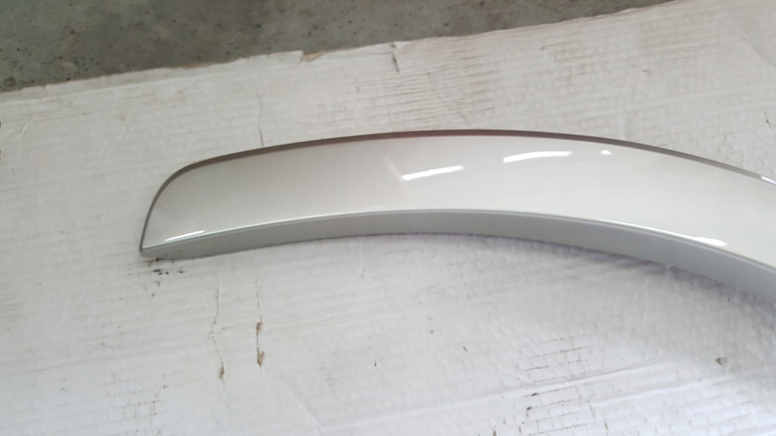 Listwa błotnika lewy przód AUDI Q3 8U0853717A NOWA