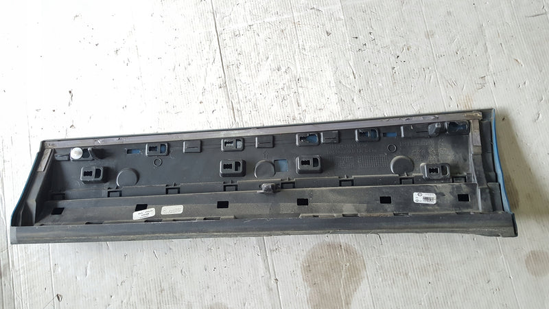 Listwa drzwi prawy tył AUDI Q5 S-LINE 80A853970B demontaż