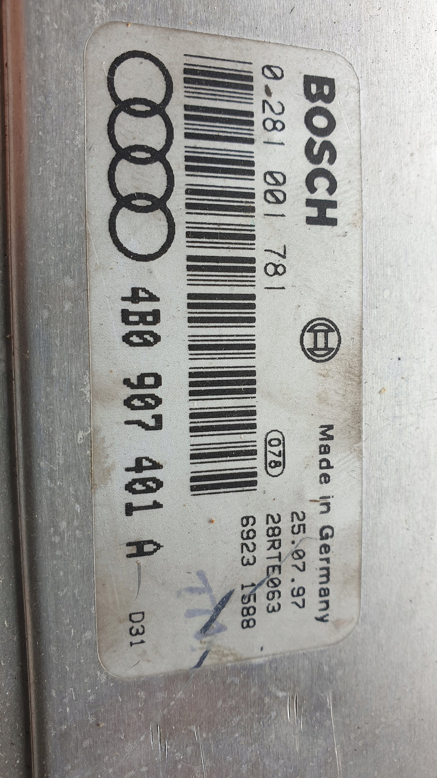 Komputer sterownik silnika VW AUDI 4B0907401A