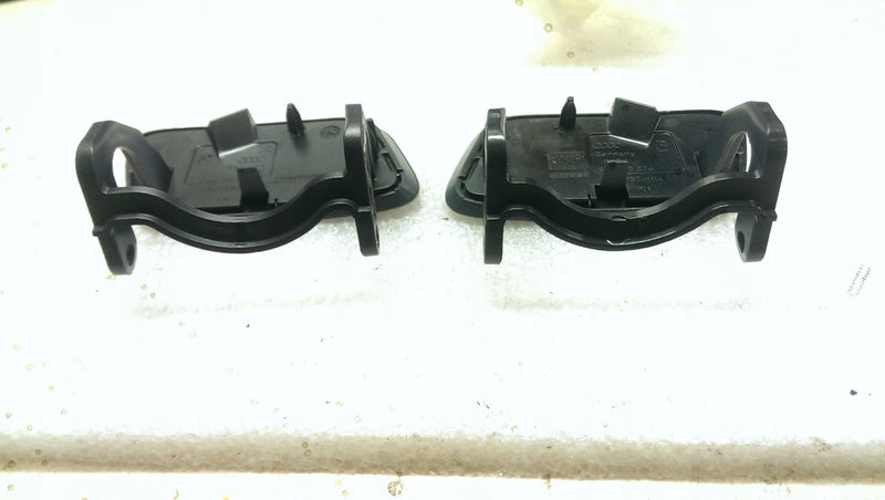 Zaślepki spryskiwaczy L+P AUDI A4 B8 8K0955275/276
