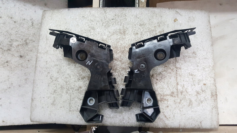 ŚLIZG ZDERZAKA PRZÓD LEWY PRAWY VW POLO 2G 2GS807183B 2GS807184B