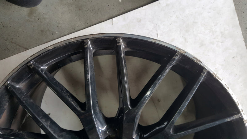 53b466b83a3a4e2c4bf432842c1cd935