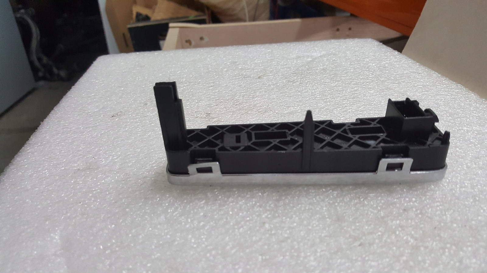 Panel wyświetlacz zmiany biegów AUDI A3 RS3 8V1713463A demontaż