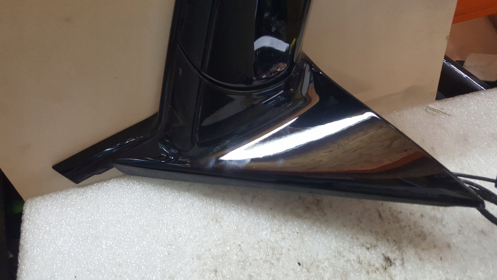 Prawe lusterko kamera AUDI E-TRON 4KE857410G oryginał demontaż