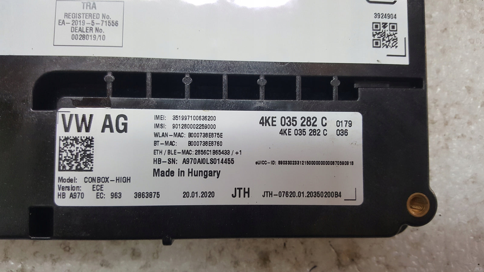 Sterownik moduł SOS-- AUDI A4 (B9) A5 RS4 RS5 4KE035282C demontaż