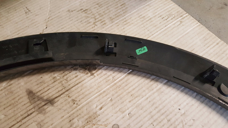 Listwa błotnika LE przód SEAT FORMENTOR 5FF853717D