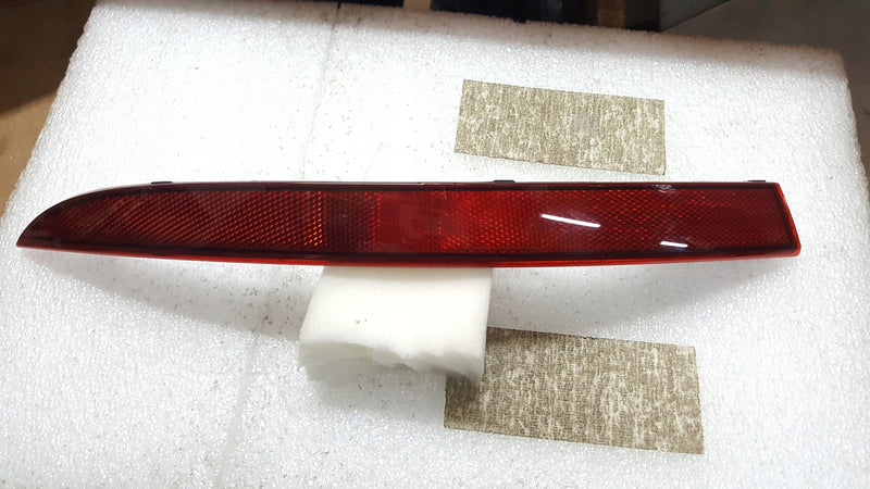 ODBLASK ZDERZAKA TYŁ AUDI Q4 E-TRON 89A945105