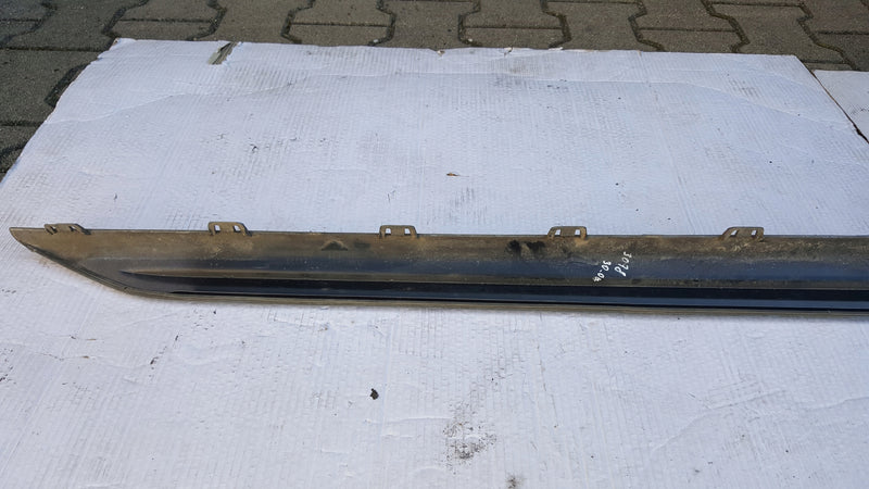 Listwa progowa lewa AUDI A4 B9 ALLROAD 8W9854867C