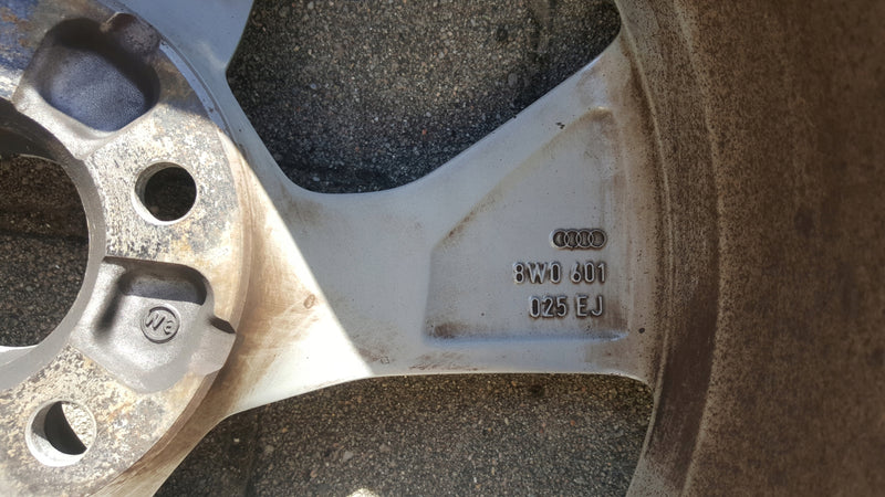 FELGA AUDI A4 B9 A5 8W 8J 18 ET40 5x112 8W0601025EJ
