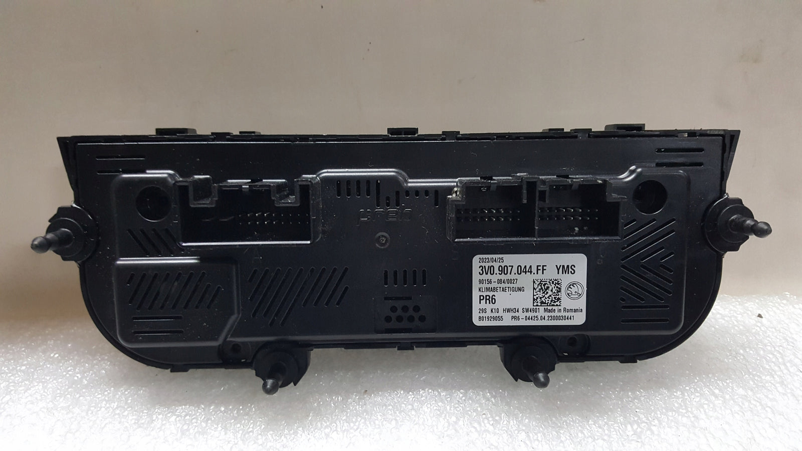 NOWY ORYGINALNY panel klimatyzacji SKODA FABIA III 6V0907044D