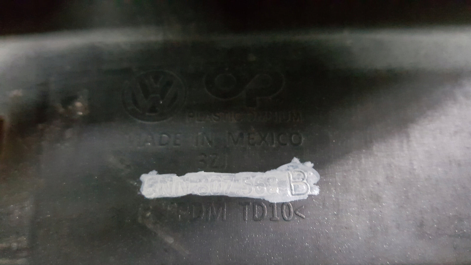Volkswagen Tiguan II Dyfuzor zderzaka tył lift R-LINE 5NN807568B