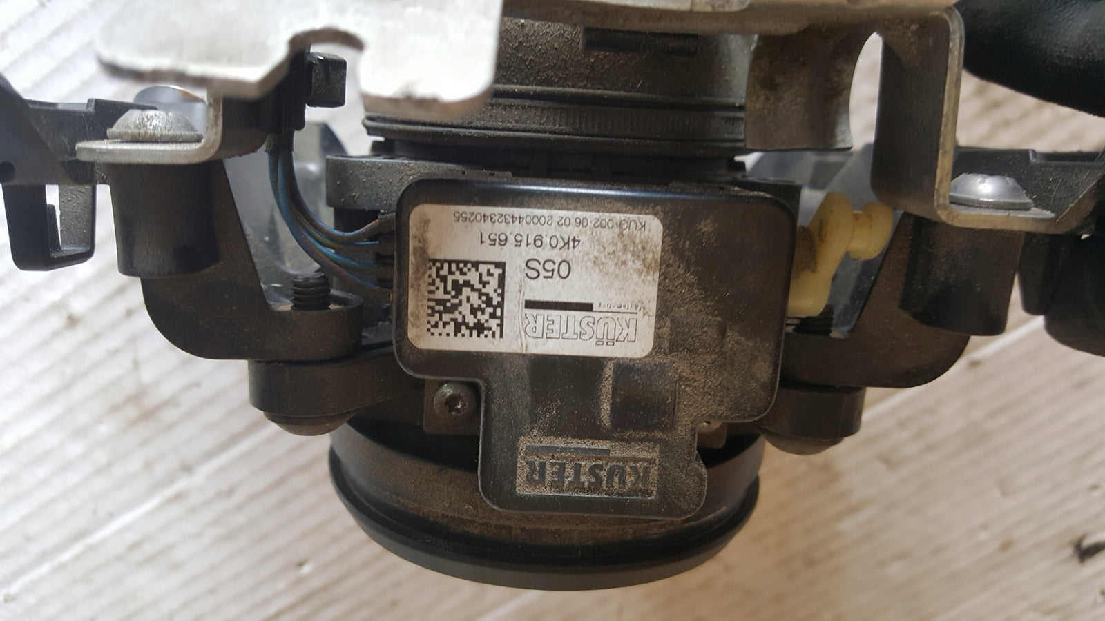 Przewód gniazdo ładowania AUDI A6 C8 4K0971093