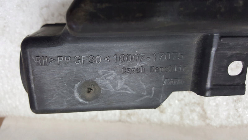 Audi Q5 I 8R 2012r 10007-17075 Ślizg lampy pod lampę prawy przód KOITO