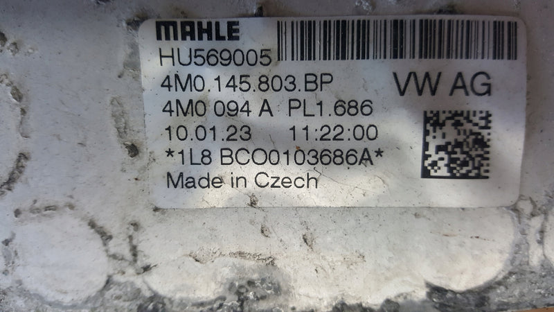 PORSCHE CAYENNE , VW TOUAREG III CHŁODNICA INTERCOOLER 4M0145803BP