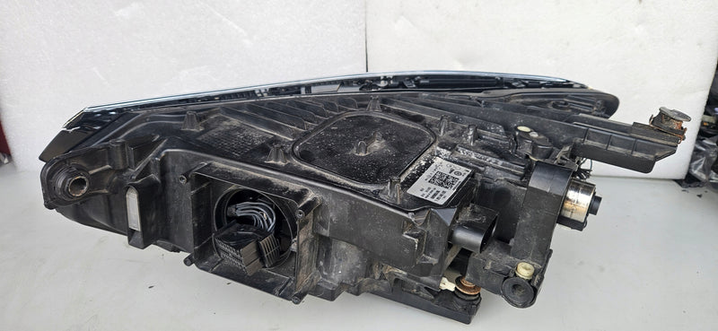 Pr LED Vw Passat B8 3G1941036L 2018r IDEAŁ!