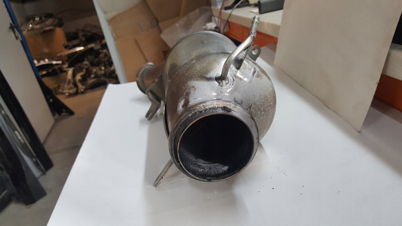 Filtr cząstek stałych DPF-- AUDI A4 (B9) A5 A6 (C8) A7 05L131765K demontaż