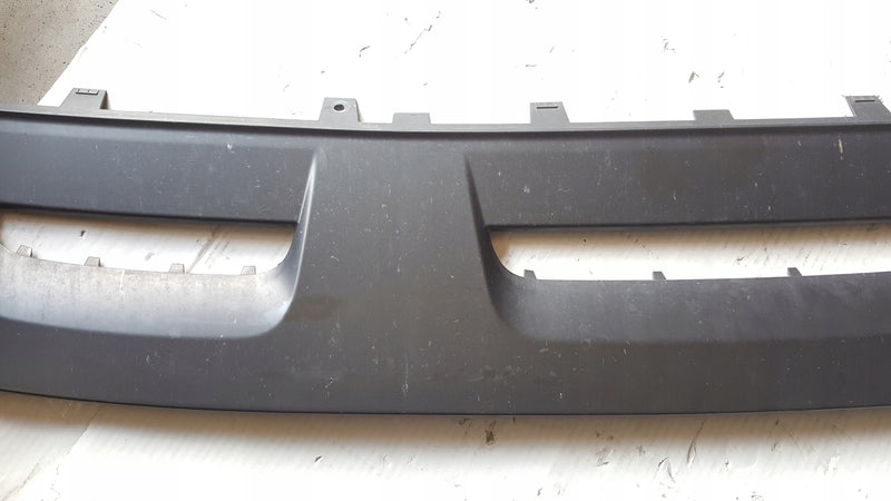 Dokładka spoiler zderzaka przód AUDI Q8 4M8807733A