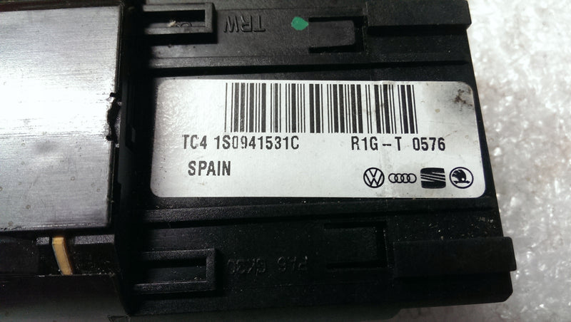 Włącznik świateł VW SEAT SKODA 1S0941531C demontaż