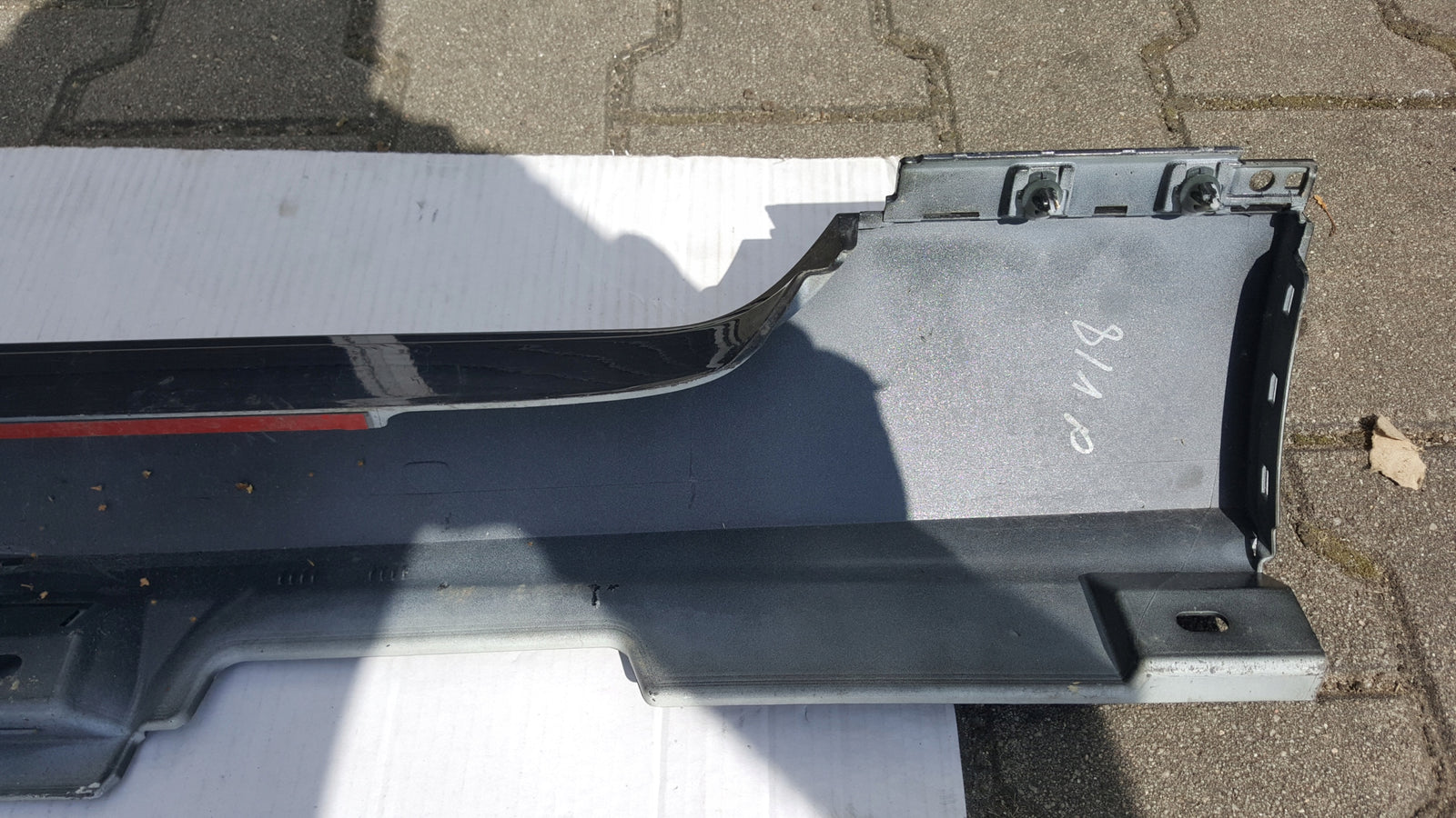 Listwa progowa prawa VW PASSAT B8 3G0853858F demontaż