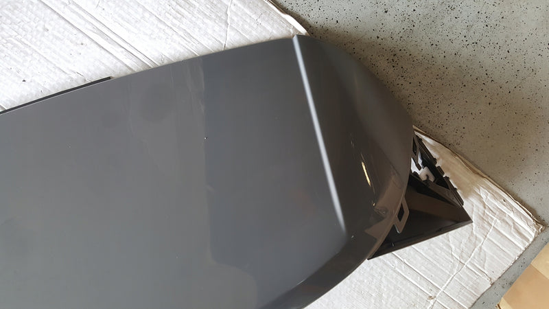 Spoiler lotka klapy tył VW GOLF VIII 5H6827934 demontaż