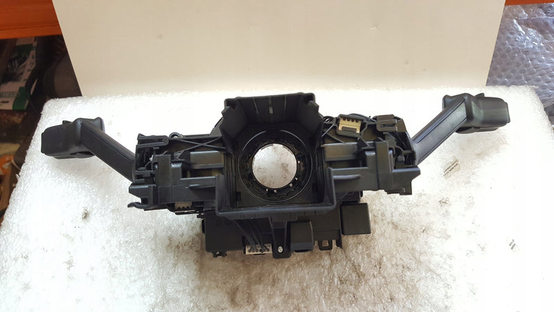 Przełącznik zespolony VW SEAT SKODA 5Q1953521L