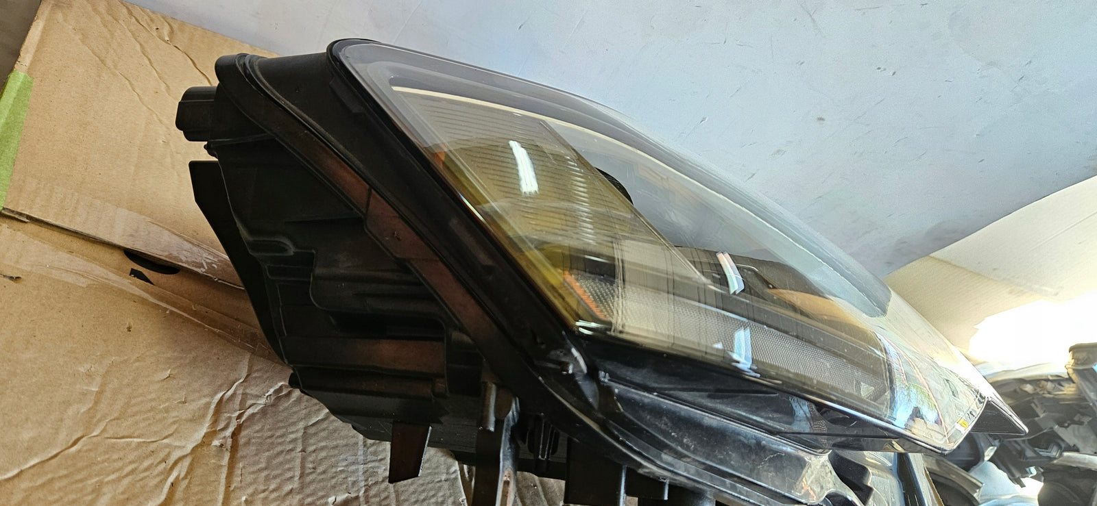 kompletny PR LED AUDI A6 C8 4K0941034 demontaż