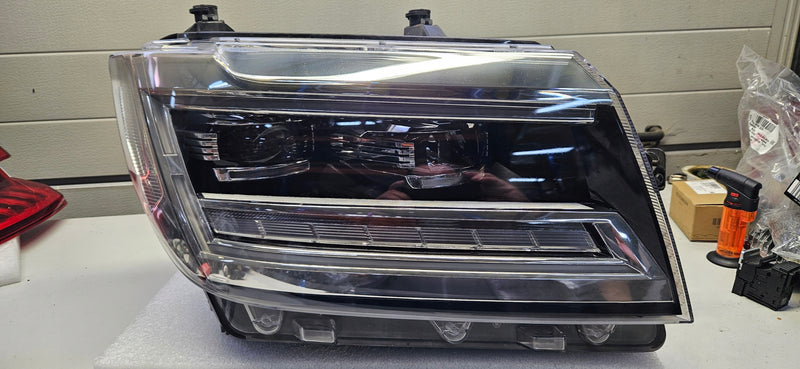 Pr kompletny FUL LED Vw Crafter MAN TGE 7C1941036B IDEAŁ!!! 2019r