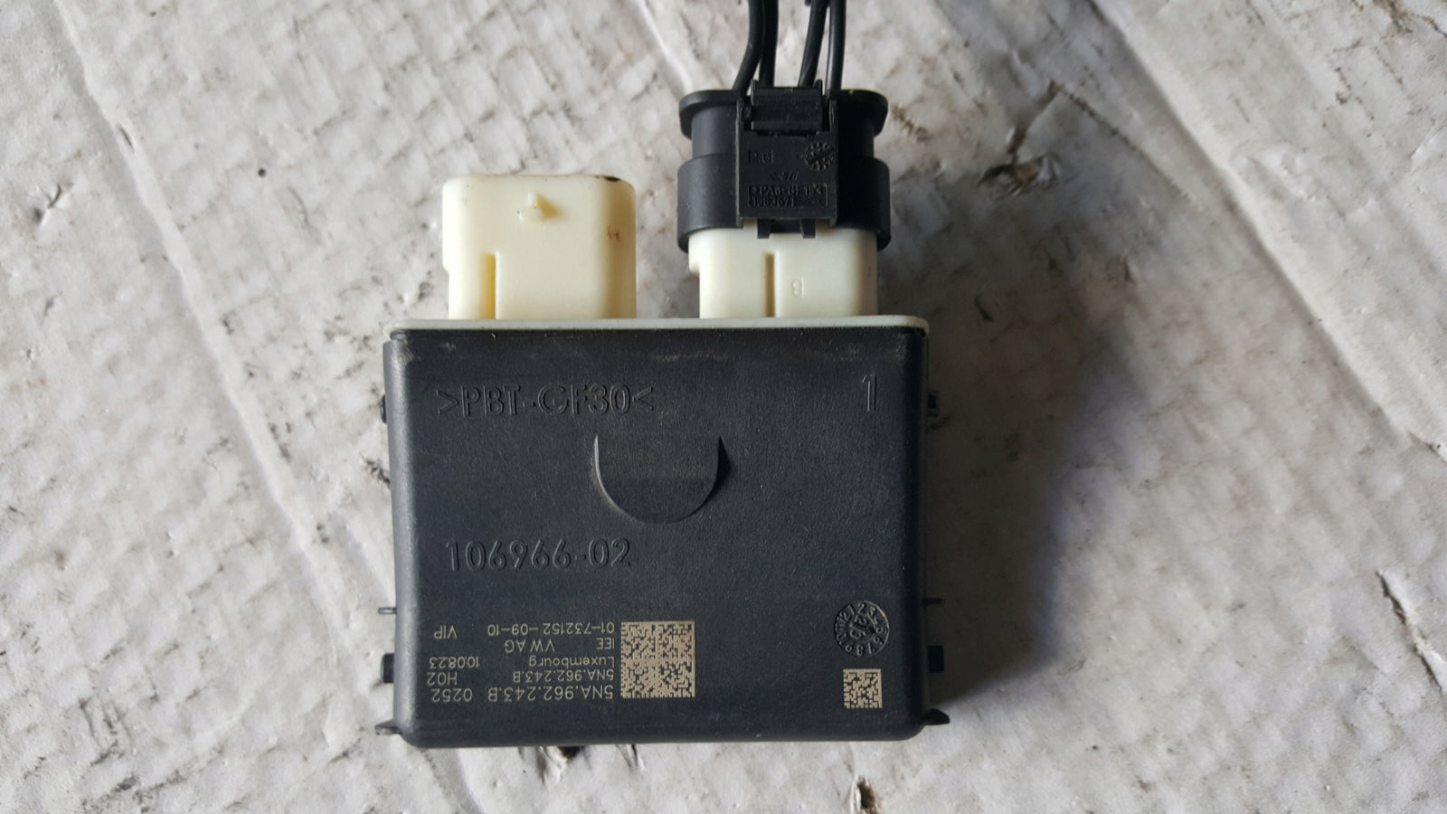Moduł czujnik otwierania klapy bagażnika SKODA KODIAQ 565962239D 565962235G