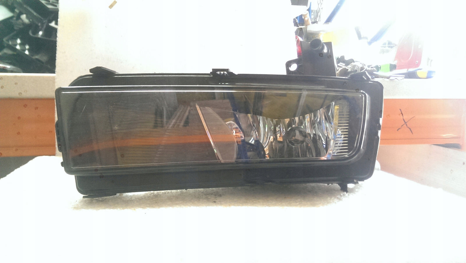 Prawy halogen VW TOURAN 5TA941662A demontaż