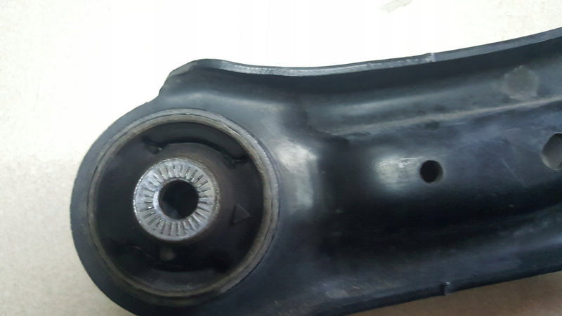 587b4a9df36276f82f2f400efc029e8b