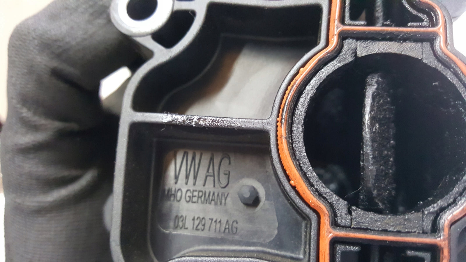 Kolektor ssący VW AUDI SEAT SKODA 2.0 TDI 03L129711AG 03L129086 V 120