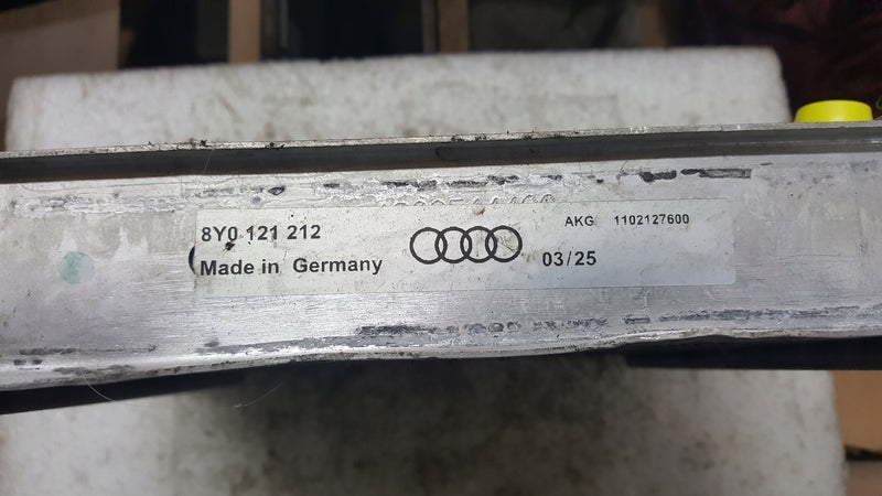 AUDI RS3 8Y0 20- DODATKOWA CHŁODNICA WODY 8Y0121212