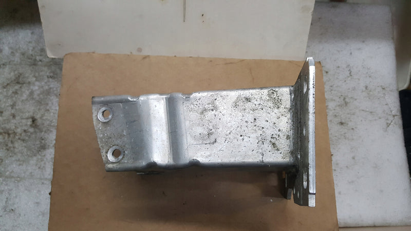 STREFA ZGNIOTU LEWA WZMOCNIENIE 8W0807133 AUDI A4 B9