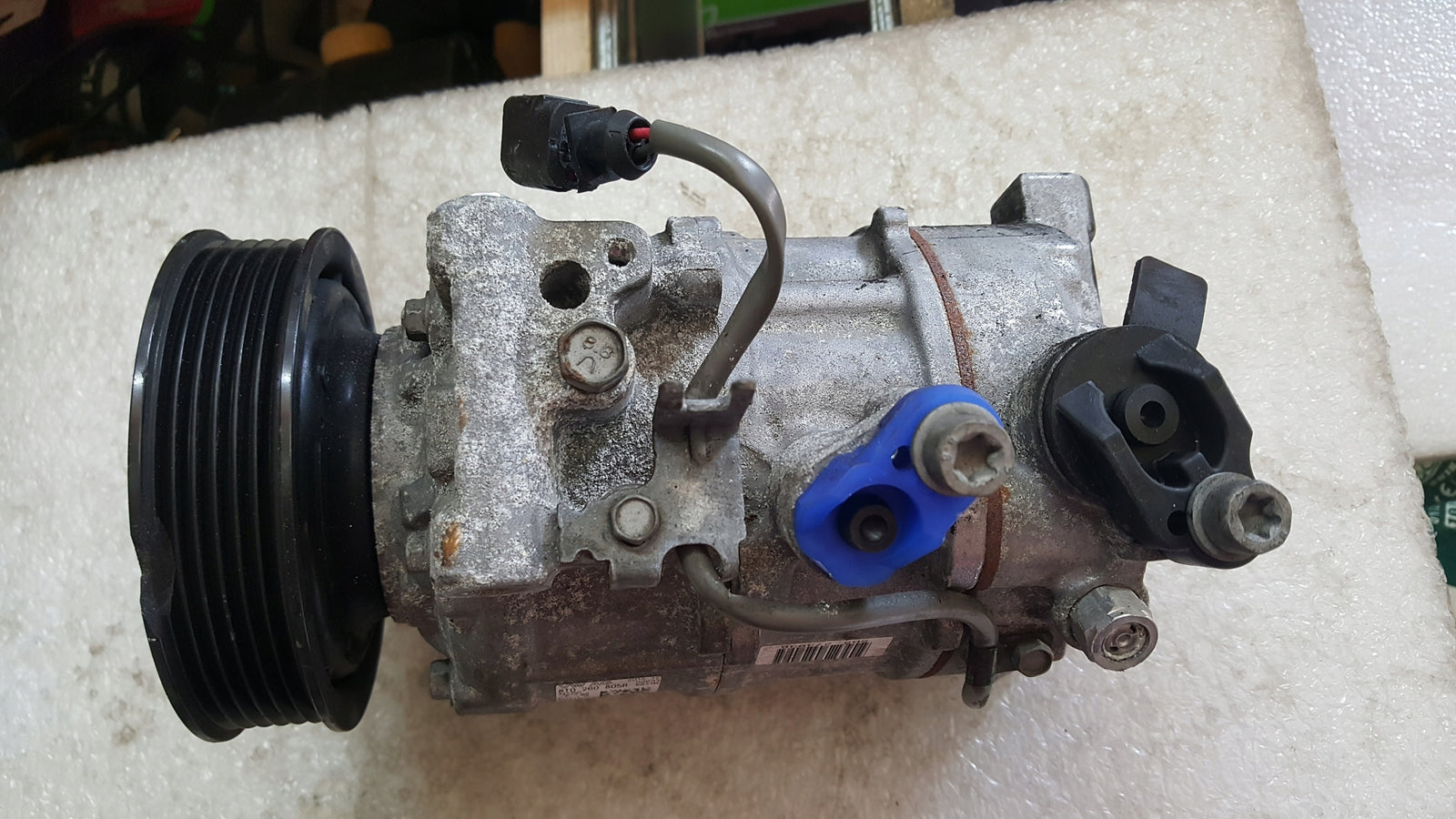 Kompresor klimatyzacji AUDI A4 B8 A5 8T0260805R