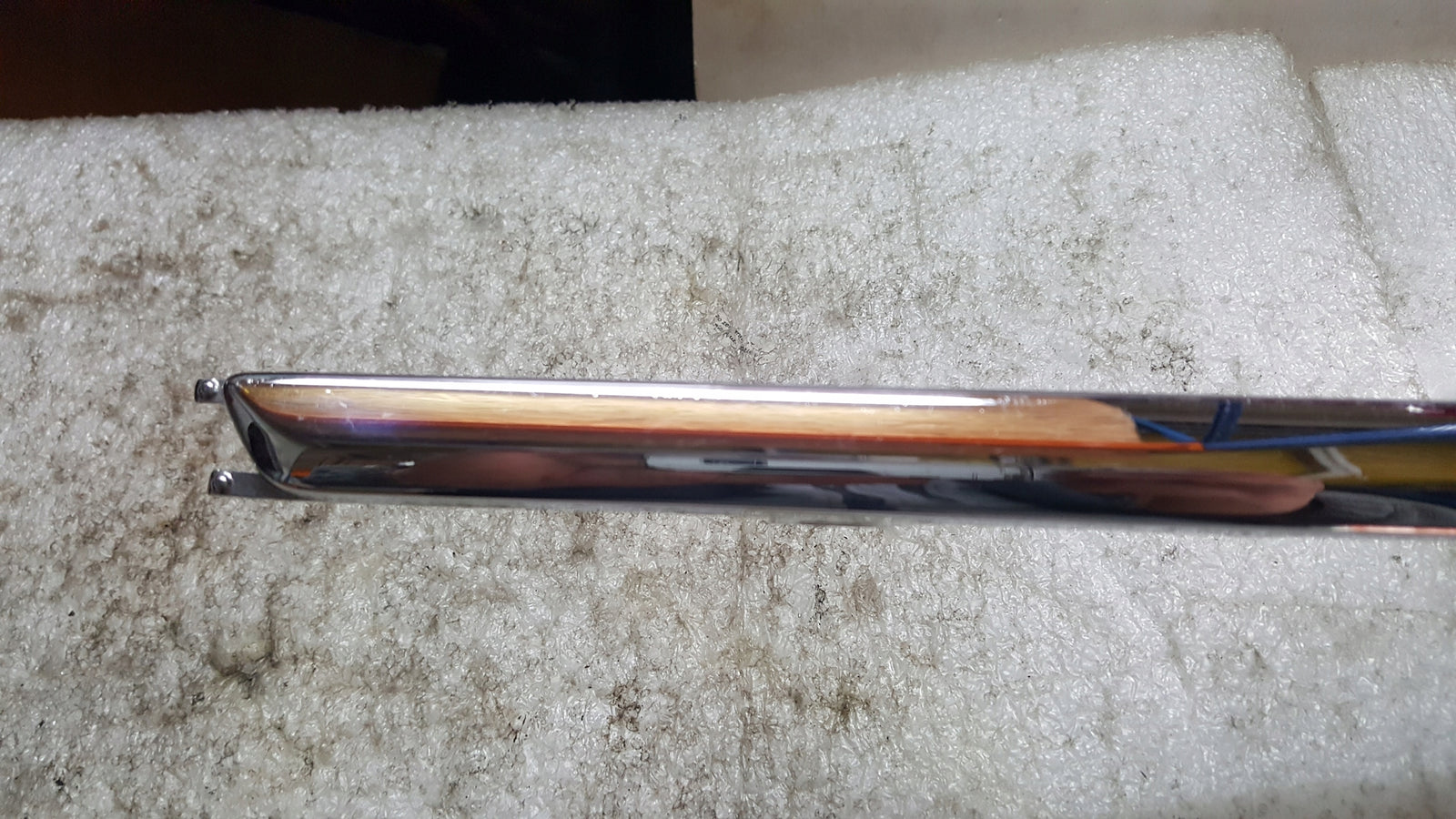 VW PASSAT B6 3C9 CHROM LISTWA ZDERZAKA LEWA TYŁ 3C9807459A ORYGINAŁ