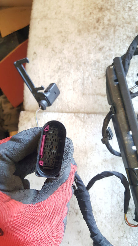 INSTALACJA ZDERZAKA PRZEDNIEGO PASSAT B8 3G0971095EP