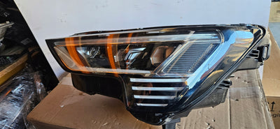 4KE941039 IDEALNY LE FUL LED MATRIX AUDI E-TRON 2020r Demontaż