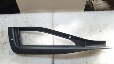 Kratka atrapa zderzaka lewy przód VW PASSAT B8 3G0853665K demontaż