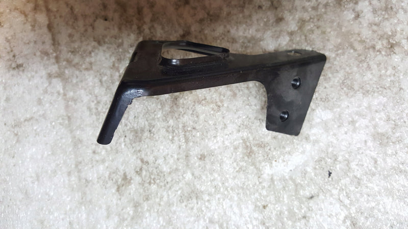 MOCOWANIE BŁOTNIKA VW TIGUAN 07- 5N0821136 PRAWE