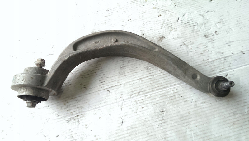 Wahacz lewy przód AUDI A4 B8 A5 8K0407695C