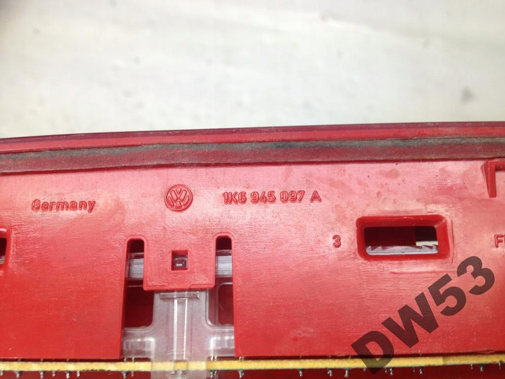 trzecie światło stop LED Vw Golf 6 1K6945097A