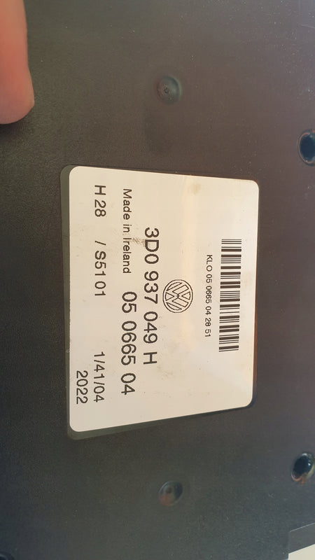 Sterownik bordnetz AUDI Vw 3D0937049H