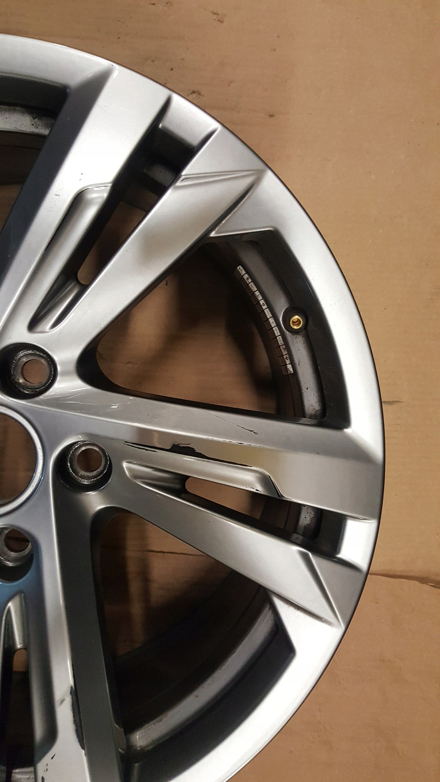 Felga aluminiowa Volkswagen OE T-R0C 7.0