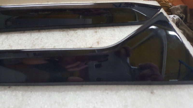 Listwa klapy bagażnika lewy prawy tył CUPRA SEAT LEON 5FE854871D 5FE854872D