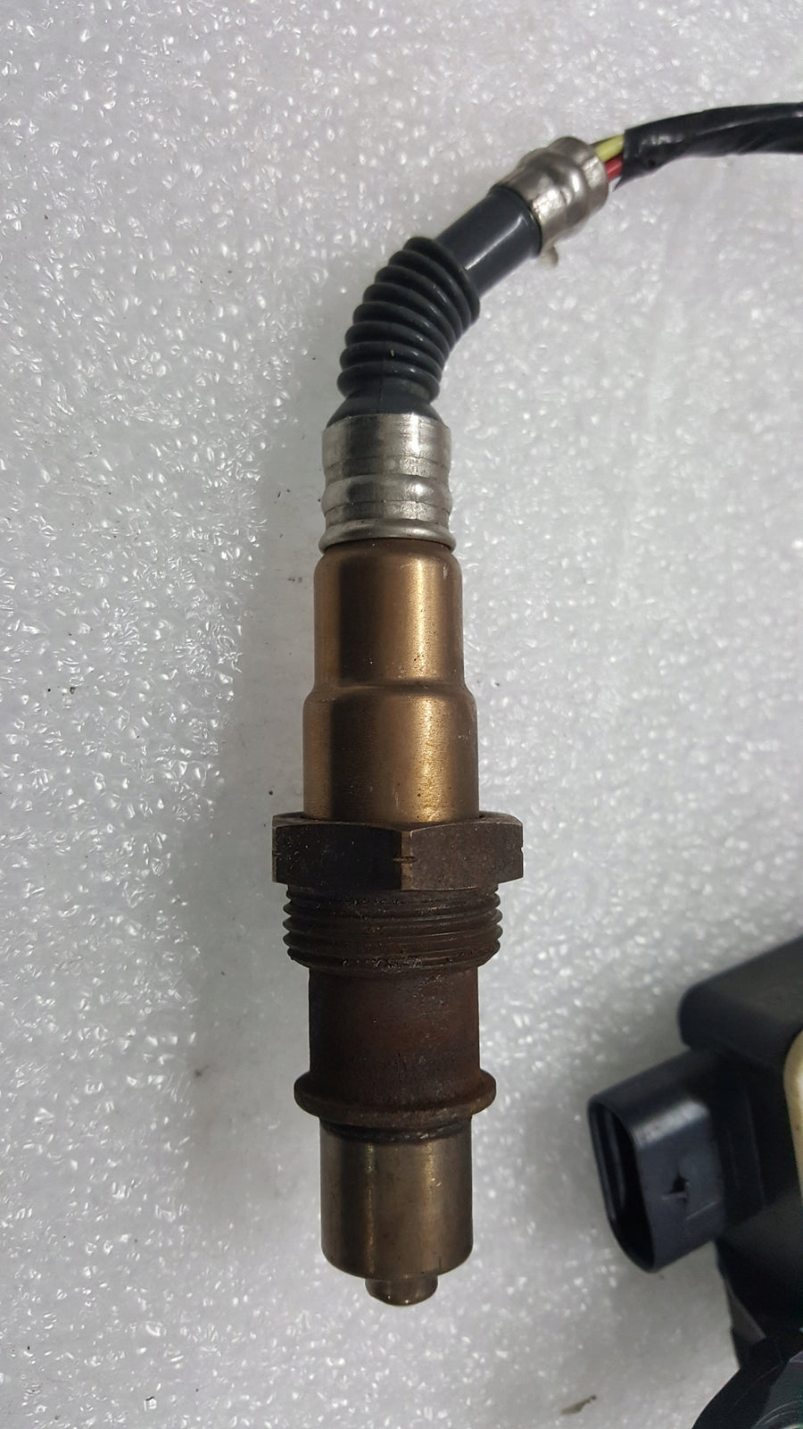 Sonda lambda czujnik NOX VW AUDI 4M0906261C demontaż